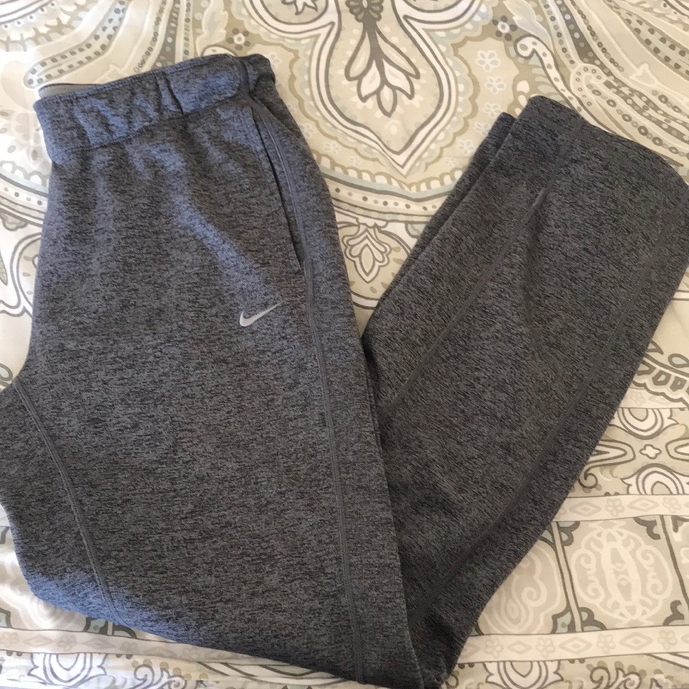 Men’s Nike Therma-Fit Gray Running Pants EUC Sz M